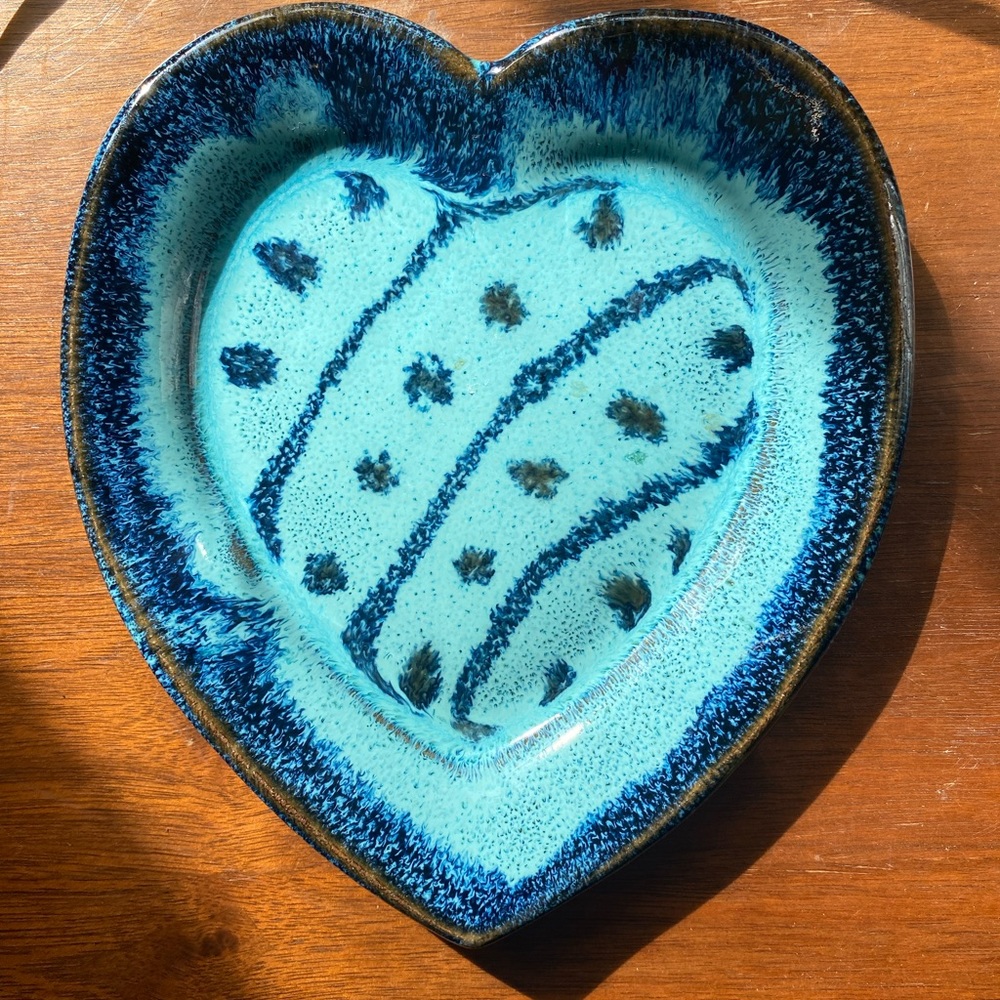 Pottery, Heart blue hand crafted.  trinket plate, soap dish kitchen bath